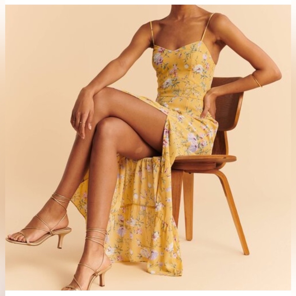 Abercrombie & Fitch Size XS Yellow Floral Maxi Dress w/Tie Straps at Shoulders